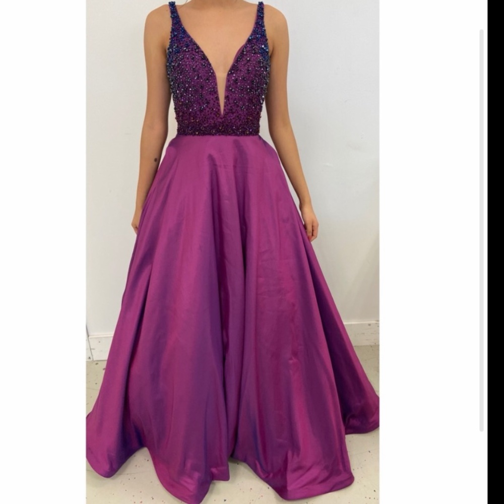 SHERRI HILL STYLE 32336 NO alterations made!